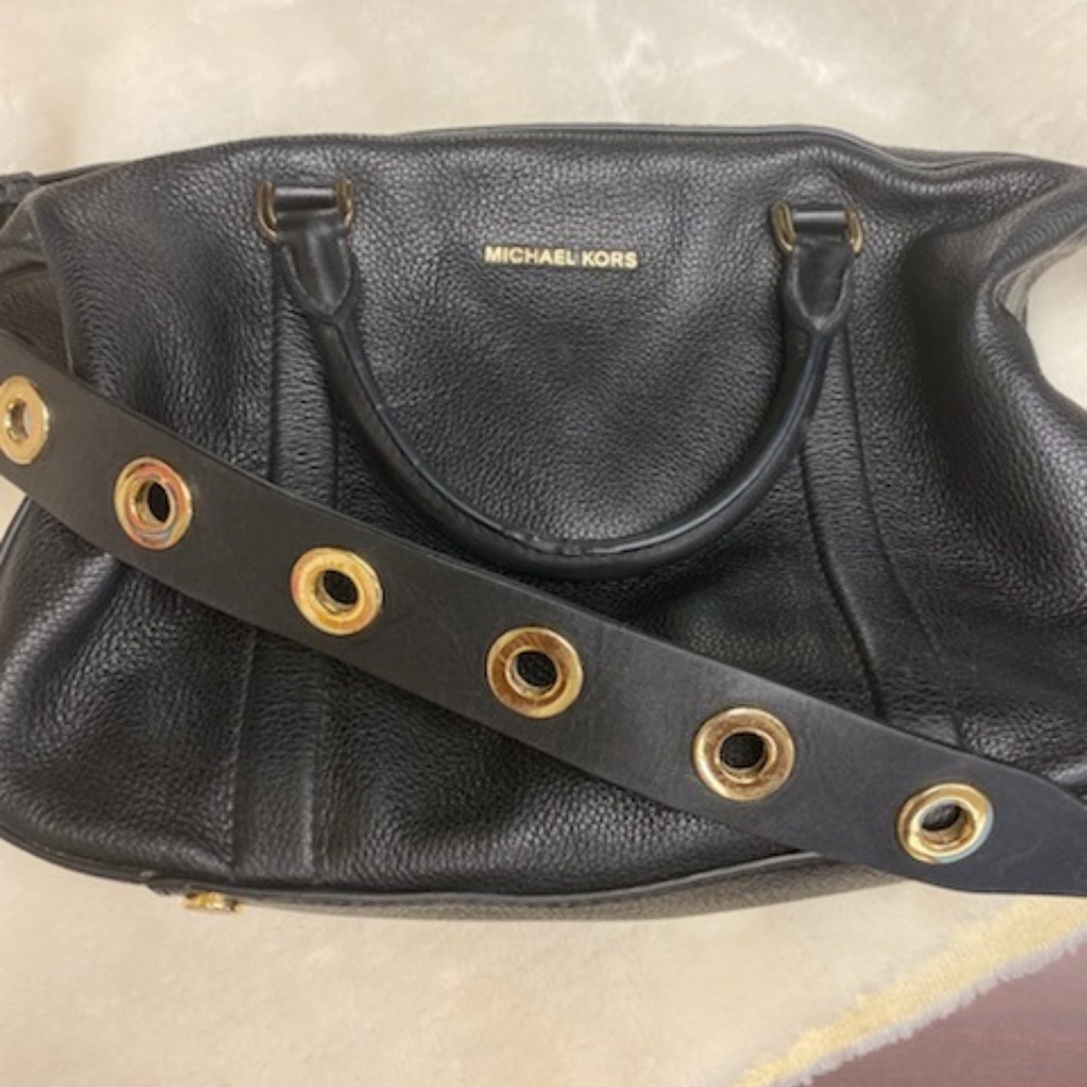 Michael Kors Raven Large Satchel Leather Black